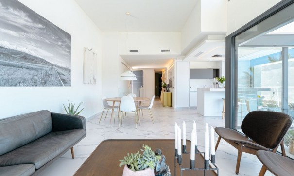 Resale - Freistehende Villa -
San Miguel de Salinas