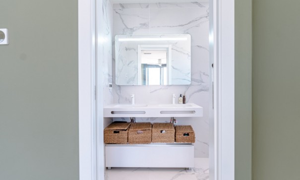 Resale - Freistehende Villa -
San Miguel de Salinas