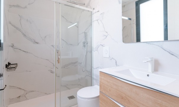 Resale - Freistehende Villa -
San Miguel de Salinas