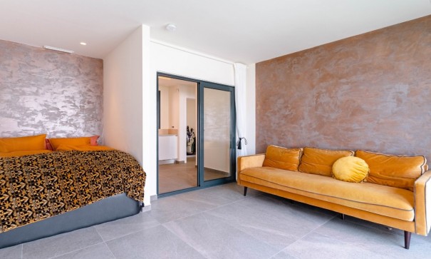 Resale - Freistehende Villa -
San Miguel de Salinas