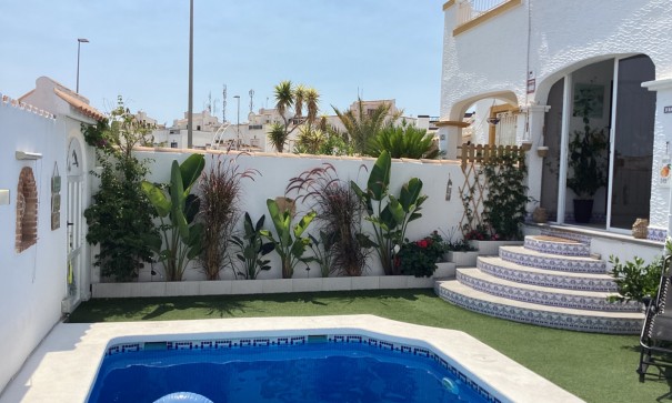 Resale - Stadthaus -
Orihuela Costa - Los Altos