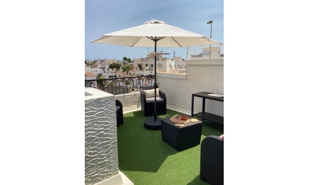 Resale - Stadthaus -
Orihuela Costa - Los Altos