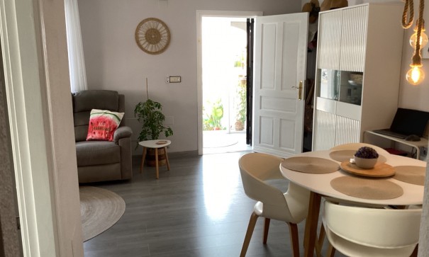 Resale - Stadthaus -
Orihuela Costa - Los Altos