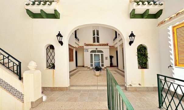 Sale - Apartment Flat -
Torrevieja - La Mata