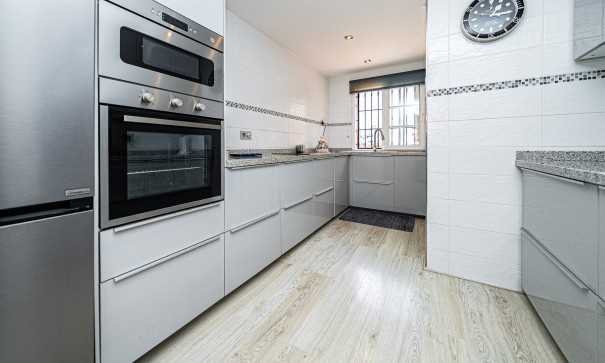 Venta - Chalet Independiente -
Playa Flamenca - Montilla