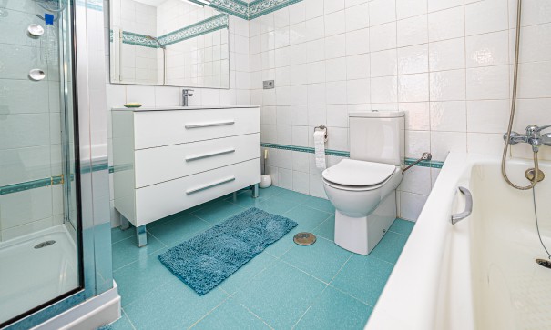 Venta - Chalet Independiente -
Playa Flamenca - Montilla