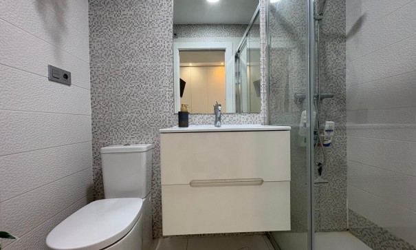 Videresalg - Fritliggende villa -
Orihuela Costa - Villamartín