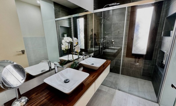 Sale - Detached Villa -
Algorfa - La Finca Golf Resort