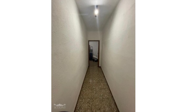 Revente - Appartement -
Pinoso - Pinoso Alicante