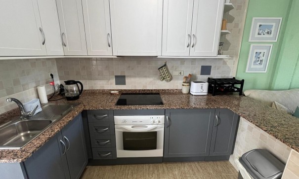 Sale - Town house -
Algorfa