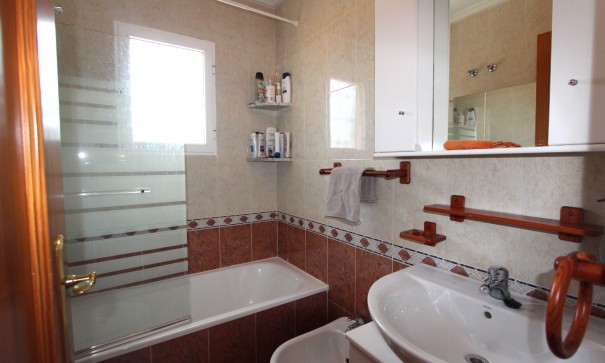 Herverkoop - Apartement Flat -
Algorfa