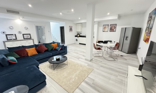 Sale - Detached Villa -
Lomas de Cabo Roig