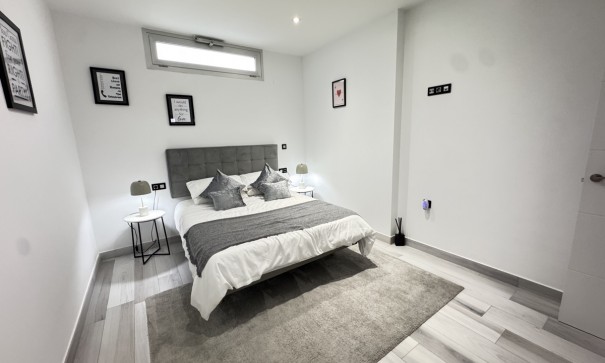 Sale - Detached Villa -
Lomas de Cabo Roig