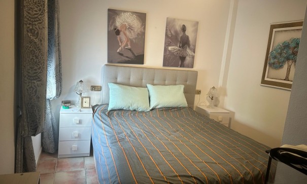 Resale - Freistehende Villa -
Hondón de las Nieves - Urbaniz La Montañosa