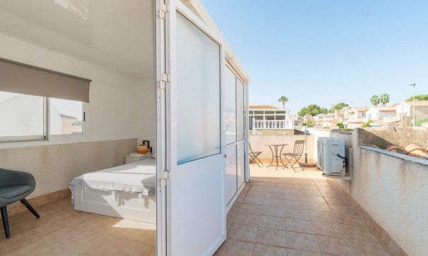 Sale - Town house -
Pilar de la Horadada - Pinar de Campoverde