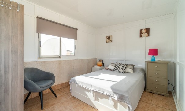 Sale - Town house -
Pilar de la Horadada - Pinar de Campoverde