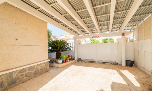 Sale - Town house -
Pilar de la Horadada - Pinar de Campoverde