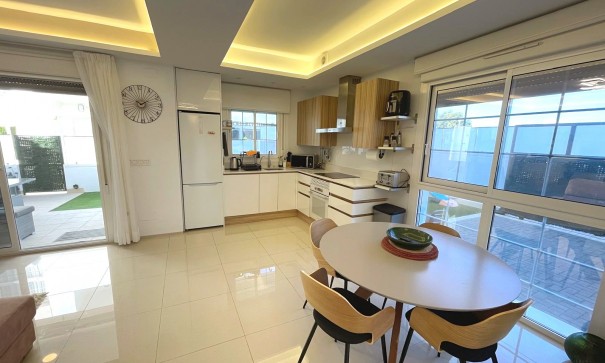 Återförsäljning - Lägenhet lägenhet -
Ciudad Quesada - Rojales - Dona Pepa