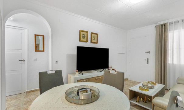 Återförsäljning - Lägenhet lägenhet -
Torrevieja - La Siesta - El Salado - Torreta