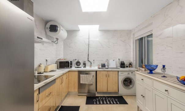 Återförsäljning - Lägenhet lägenhet -
Torrevieja - La Siesta - El Salado - Torreta