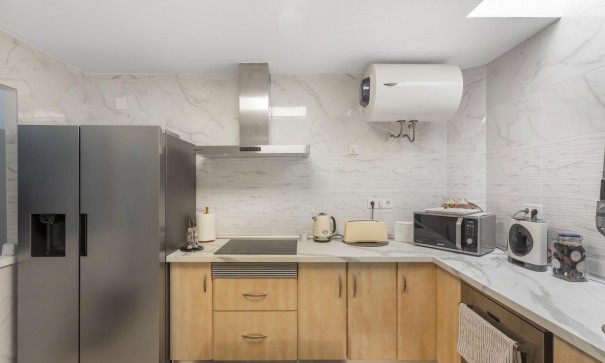 Återförsäljning - Lägenhet lägenhet -
Torrevieja - La Siesta - El Salado - Torreta