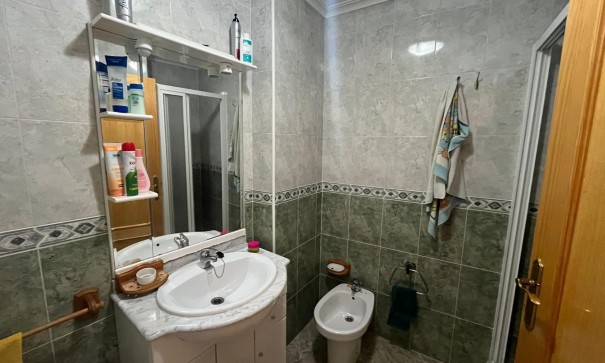 Revente - Appartement -
Torrevieja - La Mata