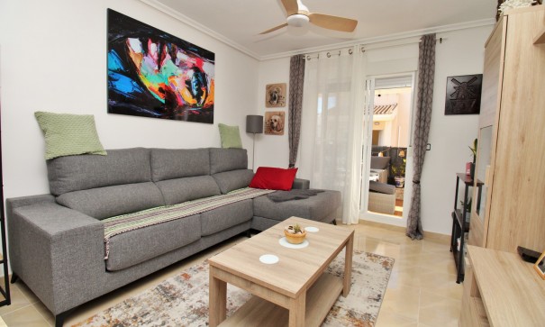 Venta - Casa de pueblo -
San Miguel de Salinas