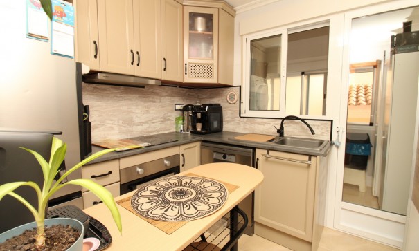 Venta - Casa de pueblo -
San Miguel de Salinas