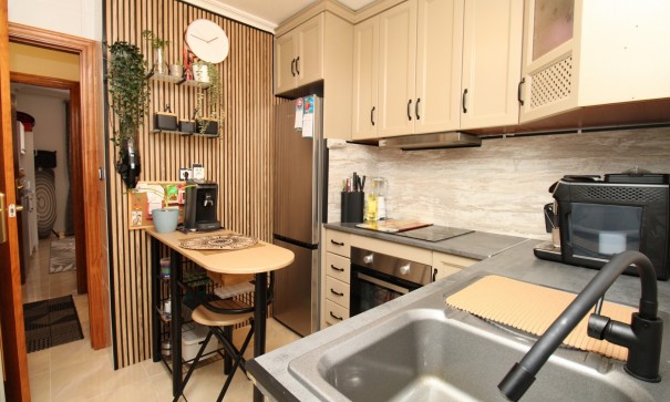 Venta - Casa de pueblo -
San Miguel de Salinas