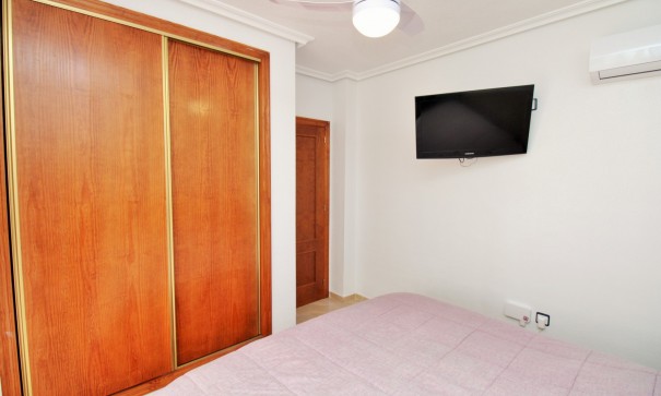 Venta - Casa de pueblo -
San Miguel de Salinas