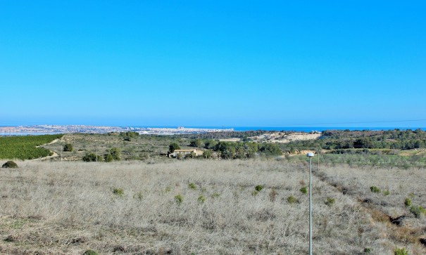 Venta - Casa de pueblo -
San Miguel de Salinas