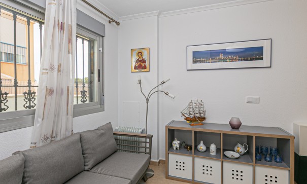 Herverkoop - Stadswoning -
Guardamar del Segura