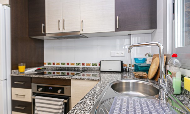 Herverkoop - Stadswoning -
Guardamar del Segura