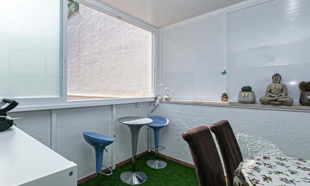 Herverkoop - Stadswoning -
Guardamar del Segura