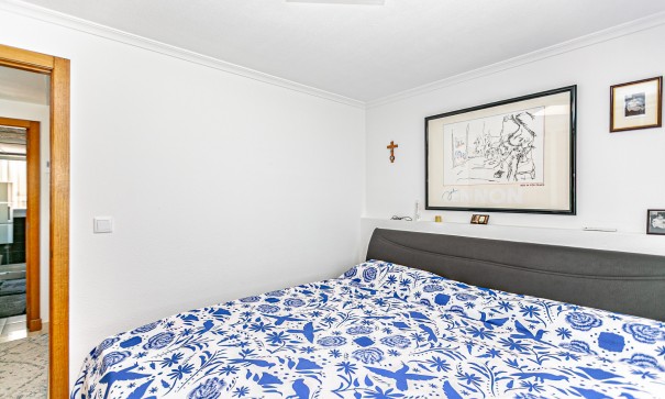 Herverkoop - Stadswoning -
Guardamar del Segura