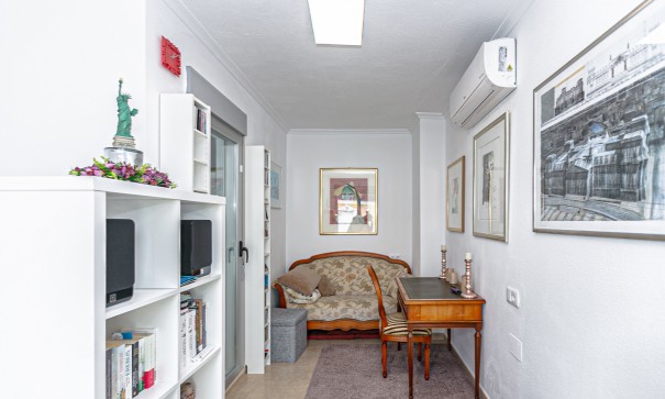 Herverkoop - Stadswoning -
Guardamar del Segura