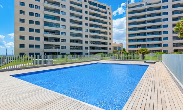 Revente - Appartement -
Torrevieja - Punta Prima