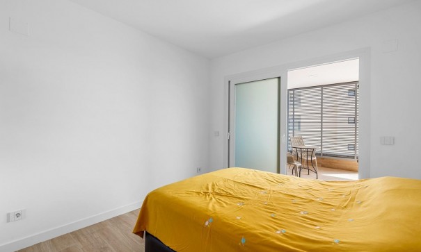 Revente - Appartement -
Torrevieja - Punta Prima