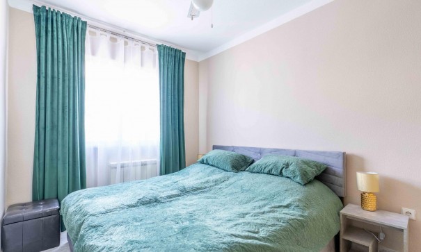 Återförsäljning - Fristående villa -
Orihuela Costa - Punta Prima