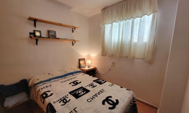 Resale - Wohnung Appartement -
Torrevieja - Nueva Torrevieja