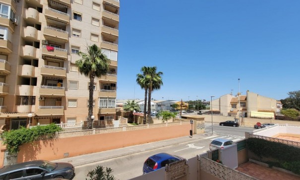 Resale - Wohnung Appartement -
Torrevieja - Nueva Torrevieja