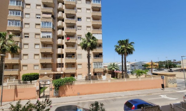 Resale - Wohnung Appartement -
Torrevieja - Nueva Torrevieja