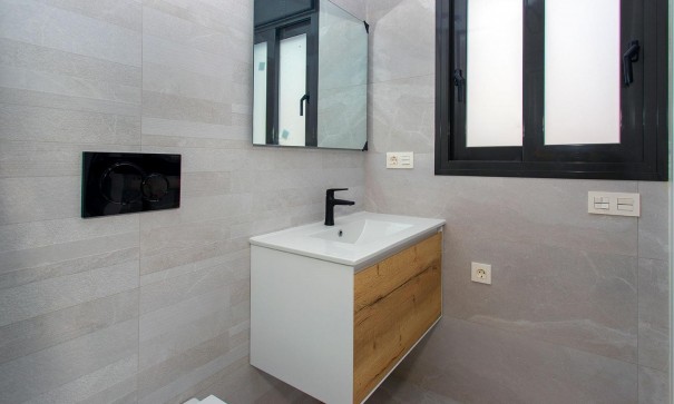 Sprzedaż - Apartament mieszkanie -
Torrevieja - Playa del Cura