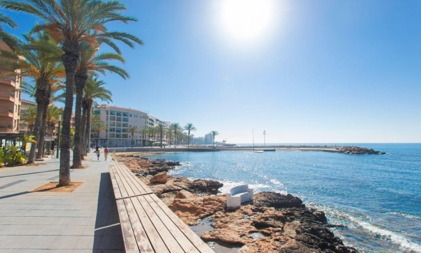 Sprzedaż - Apartament mieszkanie -
Torrevieja - Playa del Cura