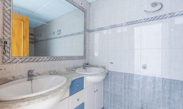 Sale - Apartment Flat -
Orihuela Costa - Playa Flamenca