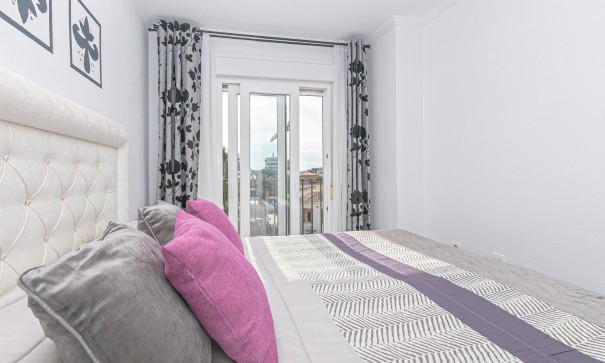 Resale - Wohnung Appartement -
La Zenia - Beachside