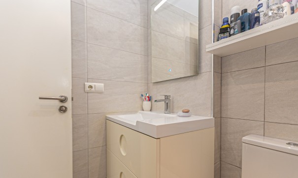 Resale - Wohnung Appartement -
La Zenia - Beachside