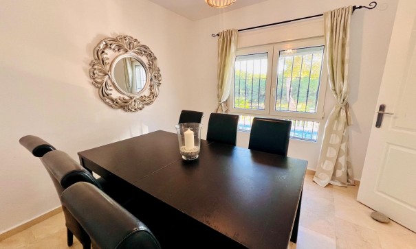 Venta - Chalet Independiente -
Orihuela Costa - Lomas de Campoamor-Las Ramblas