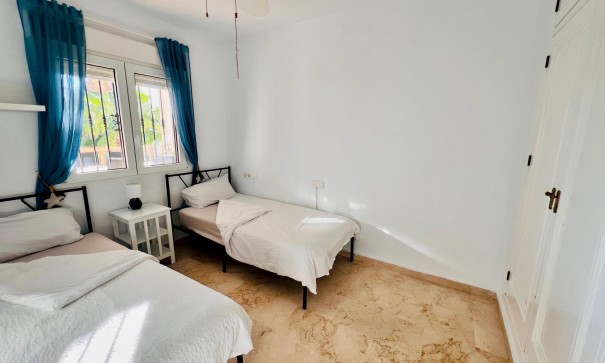 Venta - Chalet Independiente -
Orihuela Costa - Lomas de Campoamor-Las Ramblas