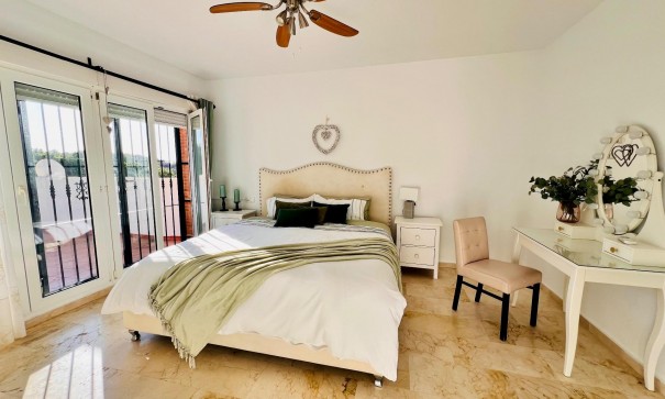 Venta - Chalet Independiente -
Orihuela Costa - Lomas de Campoamor-Las Ramblas